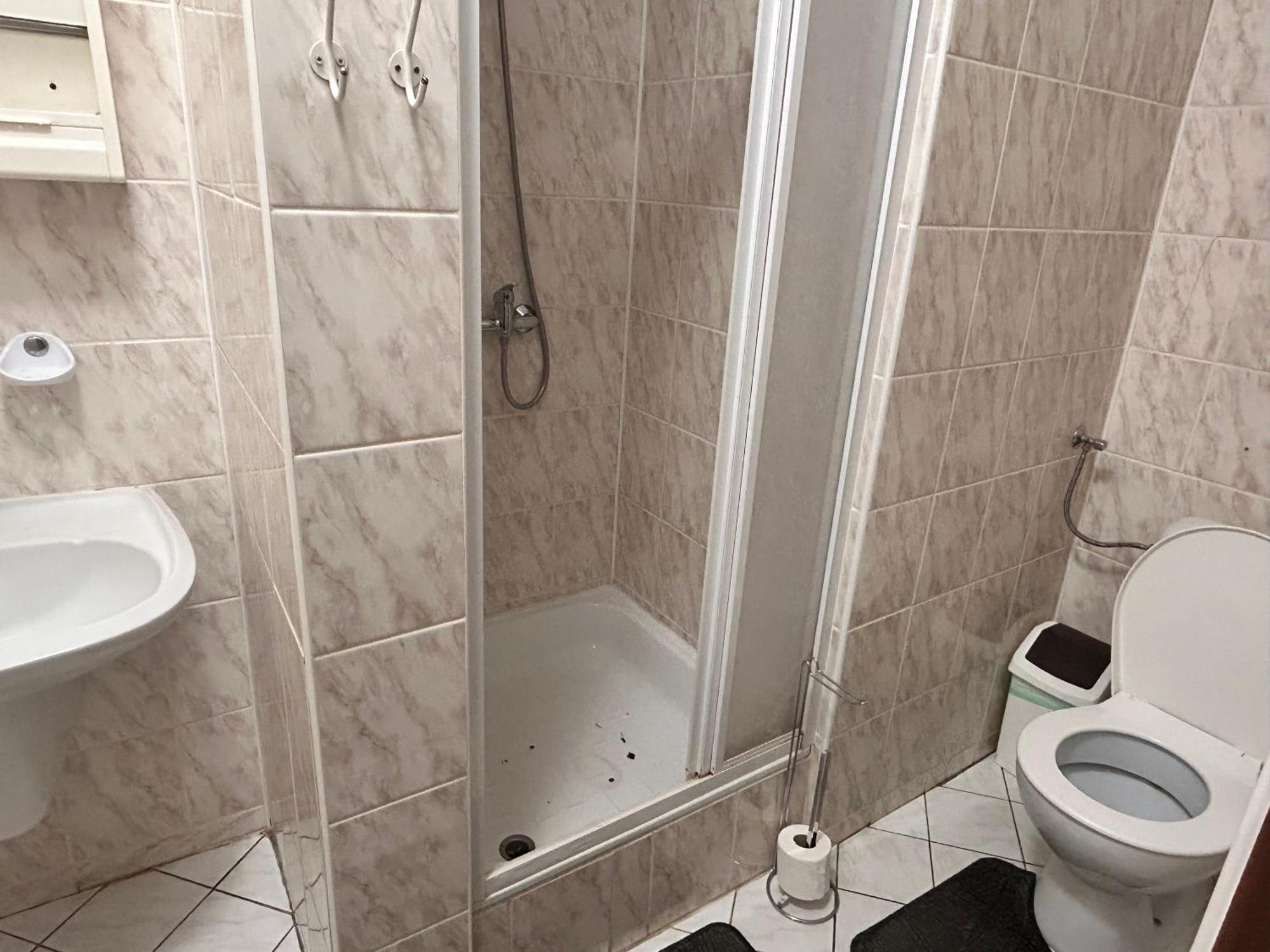 Restaurace A Penzion Podloubi Opocno Ngoại thất bức ảnh